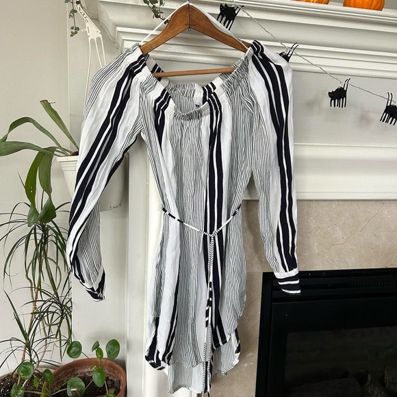 Faithfull the Brand Striped Off Shoulder Mini Dress - Picture 4 of 5